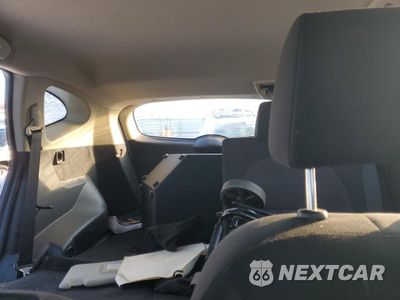 Zdjęcie 10 z 14 samochodu: 2011 NISSAN ROGUE S VIN:JN8AS5MVXBW299602 - miniatura