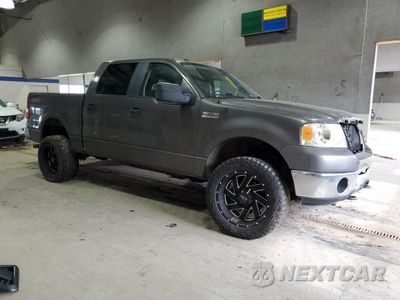 Czwarte zdjęcie samochodu z boku: 2008 FORD F-150 LIGHTNING F150 SUPERCREW VIN:1FTPW14VX8KE36167 - miniatura