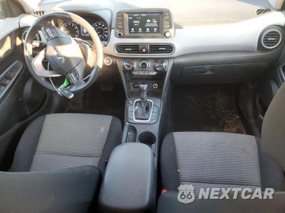 Zdjęcie 8 z 15 samochodu: 2018 HYUNDAI KONA SEL VIN:KM8K62AA9JU095609 - miniatura