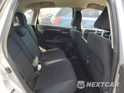 Zdjęcie 10 z 13 samochodu: 2015 HONDA FIT LX VIN:3HGGK5G50FM723605 - miniatura