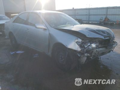Czwarte zdjęcie samochodu z boku: 2006 TOYOTA CAMRY LE VIN:JTDBF30K060169065 - miniatura