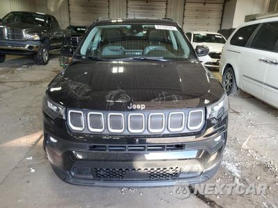 Piąte zdjęcie samochodu w środku: 2022 JEEP COMPASS LATITUDE VIN:3C4NJDBB3NT114951 - miniatura