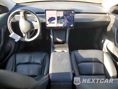 Zdjęcie 8 z 14 samochodu: 2020 TESLA MODEL Y VIN:5YJYGDEE8LF048667 - miniatura