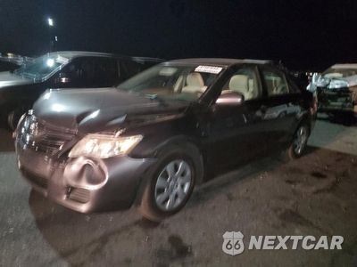 2010 TOYOTA CAMRY BASE 4T4BF3EK4AR066923 - główne zdjęcie licytacji z USA - miniatura