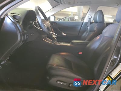 Zdjęcie 7 z 14 samochodu: 2006 LEXUS IS 350 VIN:JTHBE262665002389 - miniatura