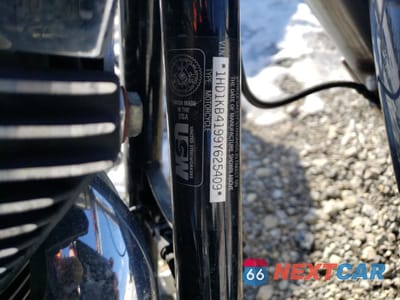 Zdjęcie 9 z 10 samochodu: 2009 HARLEY-DAVIDSON FLHX VIN:1HD1KB4199Y625409 - miniatura