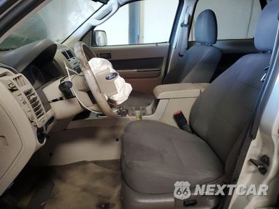 Zdjęcie 7 z 13 samochodu: 2009 FORD ESCAPE XLT VIN:1FMCU93G49KB10609 - miniatura
