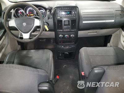 Zdjęcie 8 z 15 samochodu: 2010 DODGE GRAND CARAVAN SE VIN:2D4RN4DE4AR424653 - miniatura