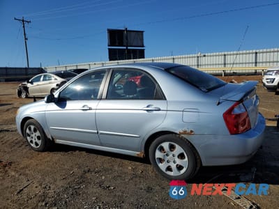 Drugie zdjęcie samochodu z przodu: 2005 KIA SPECTRA LX VIN:KNAFE121365236917 - miniatura
