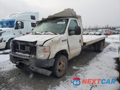 2019 FORD ECONOLINE E450 SUPER DUTY CUTAWAY VAN 1FDXE4FS5KDC01125 - główne zdjęcie licytacji z USA - miniatura