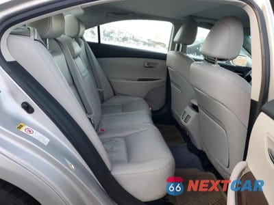 Zdjęcie 10 z 13 samochodu: 2010 LEXUS ES 350 VIN:JTHBK1EG7A2353242 - miniatura