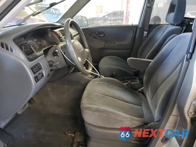 Zdjęcie 7 z 15 samochodu: 2002 SUZUKI XL7 PLUS VIN:JS3TX92V424103909 - miniatura