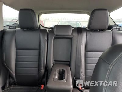Zdjęcie 10 z 15 samochodu: 2014 FORD ESCAPE TITANIUM VIN:1FMCU9J96EUA40386 - miniatura