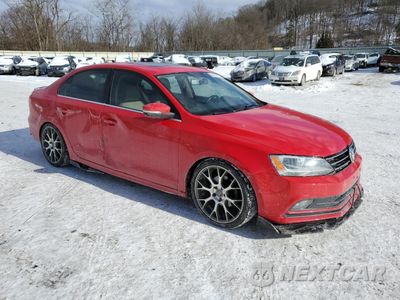 Czwarte zdjęcie samochodu z boku: 2015 VOLKSWAGEN JETTA SE VIN:3VWD17AJ6FM356776 - miniatura