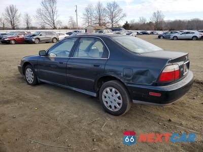 Drugie zdjęcie samochodu z przodu: 1997 HONDA ACCORD LX VIN:1HGCE6643VA022945 - miniatura