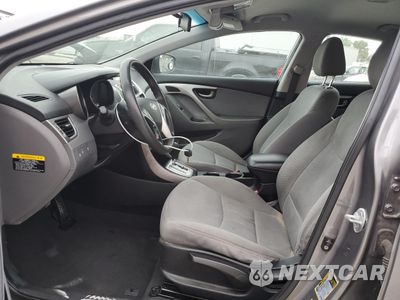 Zdjęcie 7 z 15 samochodu: 2012 HYUNDAI ELANTRA GLS VIN:5NPDH4AEXCH093757 - miniatura