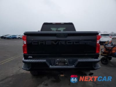Zdjęcie 6 z 12 samochodu: 2020 CHEVROLET SILVERADO K2500 CUSTOM VIN:1GC4YME76LF287577 - miniatura