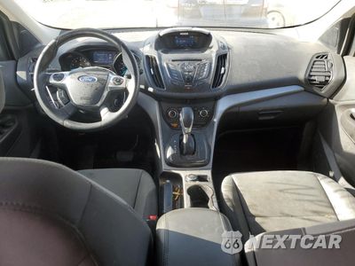 Zdjęcie 8 z 16 samochodu: 2015 FORD ESCAPE SE VIN:1FMCU9G96FUC64962 - miniatura