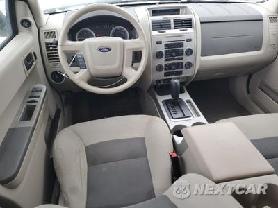 Zdjęcie 8 z 15 samochodu: 2008 FORD ESCAPE XLT VIN:1FMCU93178KE29819 - miniatura