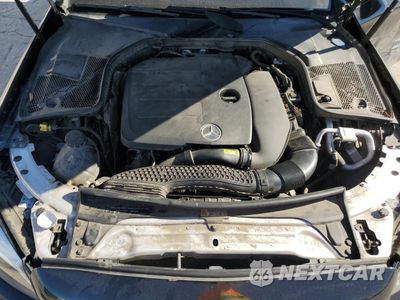 Zdjęcie 12 z 15 samochodu: 2019 MERCEDES-BENZ C 300 4MATIC VIN:55SWF8EB7KU300557 - miniatura