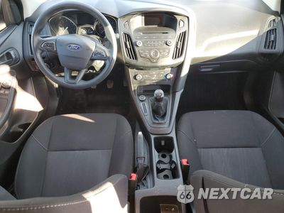 Zdjęcie 8 z 15 samochodu: 2017 FORD FOCUS S VIN:1FADP3E22HL299287 - miniatura