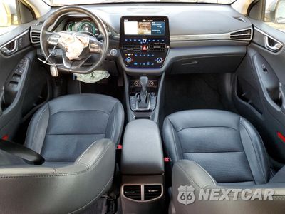 Zdjęcie 8 z 13 samochodu: 2020 HYUNDAI IONIQ LIMITED VIN:KMHC05LC5LU235549 - miniatura