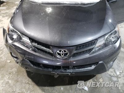 Zdjęcie 13 z 15 samochodu: 2015 TOYOTA RAV4 XLE VIN:2T3WFREV6FW215856 - miniatura