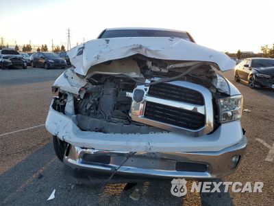Piąte zdjęcie samochodu w środku: 2015 RAM 1500 SLT VIN:1C6RR6GT9FS658288 - miniatura