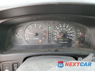 Zdjęcie 9 z 13 samochodu: 2000 TOYOTA SIENNA LE VIN:4T3ZF13C2YU277578 - miniatura