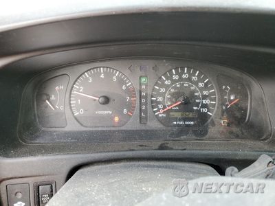 Zdjęcie 9 z 13 samochodu: 2000 TOYOTA SIENNA LE VIN:4T3ZF13C2YU277578 - miniatura