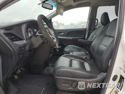 Zdjęcie 7 z 16 samochodu: 2016 TOYOTA SIENNA SE VIN:5TDXK3DC3GS753236 - miniatura