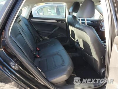 Zdjęcie 10 z 12 samochodu: 2014 VOLKSWAGEN PASSAT SE VIN:1VWBT7A32EC100167 - miniatura