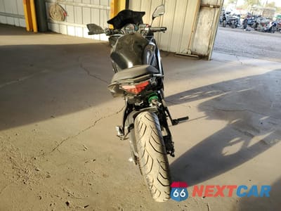 Czwarte zdjęcie samochodu z boku: 2016 KAWASAKI EX650 E VIN:JKAEXEE17GDA22819 - miniatura