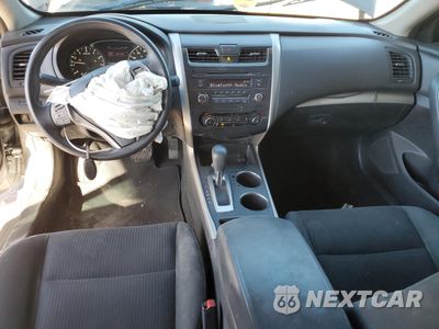 Zdjęcie 8 z 14 samochodu: 2015 NISSAN ALTIMA 2.5 VIN:1N4AL3AP7FC144277 - miniatura