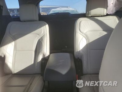 Zdjęcie 10 z 15 samochodu: 2018 FORD EXPLORER PLATINUM VIN:1FM5K8HTXJGB64597 - miniatura