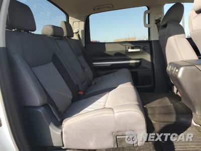 Zdjęcie 10 z 13 samochodu: 2017 TOYOTA TUNDRA CREWMAX SR5 VIN:5TFDW5F11HX620291 - miniatura