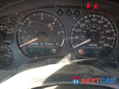 Zdjęcie 9 z 15 samochodu: 2002 GMC SONOMA VIN:1GTDT13W22K197422 - miniatura