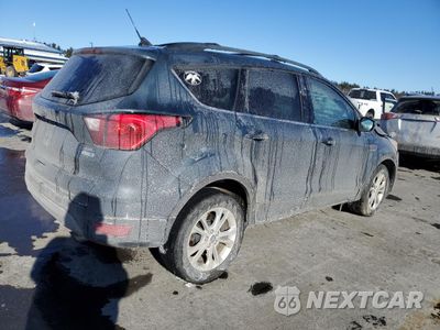 Trzecie zdjęcie samochodu z tyłu: 2019 FORD ESCAPE SEL VIN:1FMCU9HD2KUB41818 - miniatura