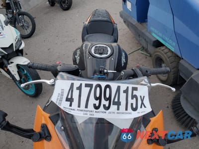 Piąte zdjęcie samochodu w środku: 2019 KAWASAKI EX650 F VIN:JKAEXEK15KDA34030 - miniatura