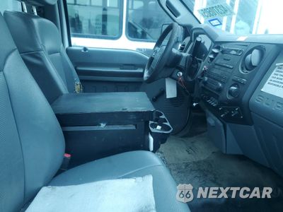 Piąte zdjęcie samochodu w środku: 2013 FORD F450 SUPER DUTY VIN:1FDUF4GY0DEA43812 - miniatura