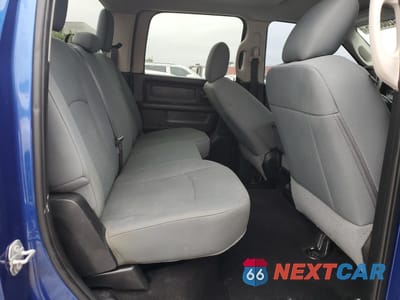 Zdjęcie 10 z 12 samochodu: 2018 RAM 1500 ST VIN:3C6RR6KG2JG249849 - miniatura