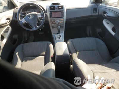 Zdjęcie 8 z 12 samochodu: 2013 TOYOTA COROLLA BASE VIN:2T1BU4EE3DC100677 - miniatura