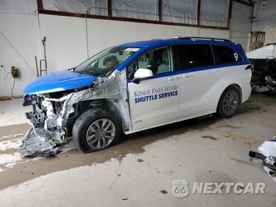 2021 TOYOTA SIENNA LE 5TDBSKFC0MS028111 - główne zdjęcie licytacji z USA - miniatura
