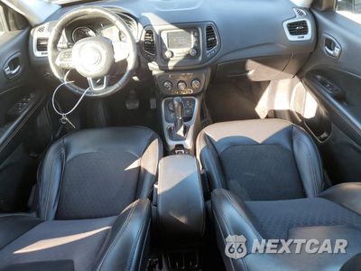 Zdjęcie 8 z 16 samochodu: 2018 JEEP COMPASS LATITUDE VIN:3C4NJDBB5JT282441 - miniatura