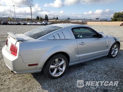 Trzecie zdjęcie samochodu z tyłu: 2006 FORD MUSTANG GT VIN:1ZVHT82H865241471 - miniatura