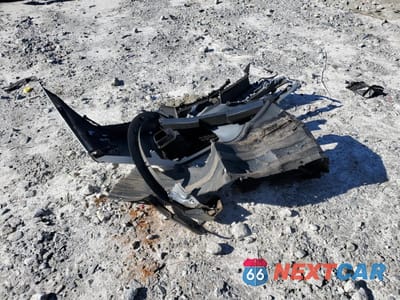 Zdjęcie 14 z 15 samochodu: 2022 LEXUS IS 300 VIN:JTHDA1D22N5119256 - miniatura