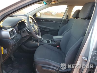 Zdjęcie 7 z 13 samochodu: 2016 KIA SORENTO LX VIN:5XYPG4A32GG164140 - miniatura