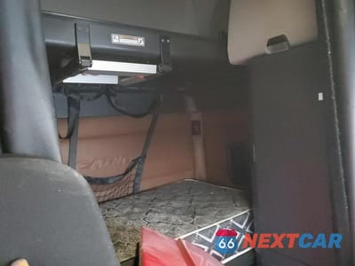 Zdjęcie 6 z 10 samochodu: 2020 FREIGLINER CASCADIA 126 VIN:3AKJHHDR4LSLM4984 - miniatura