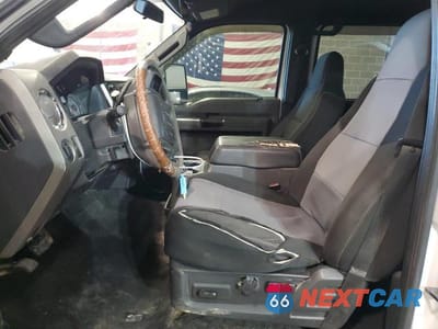 Zdjęcie 13 z 26 samochodu: 2008 FORD F350 SRW SUPER DUTY VIN:1FTWW31R28EB69779 - miniatura