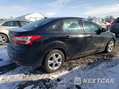 Trzecie zdjęcie samochodu z tyłu: 2014 FORD FOCUS SE VIN:1FADP3F28EL362001 - miniatura
